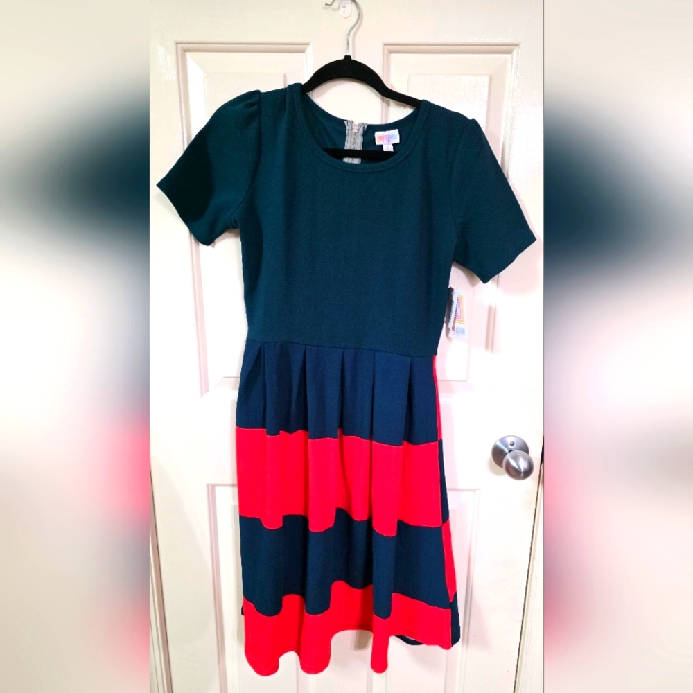 LuLaRoe Amelia Dress nwt L orange-red & Deep green